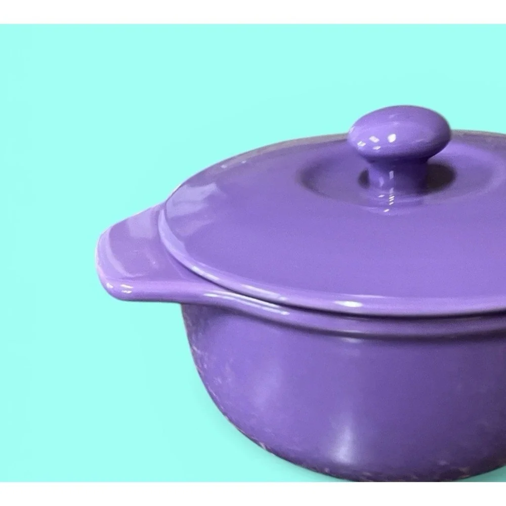 Chantal Purple‎ Lavender Covered Casserole Dish Bowl 1 3/4 Quart Kitchen Spring